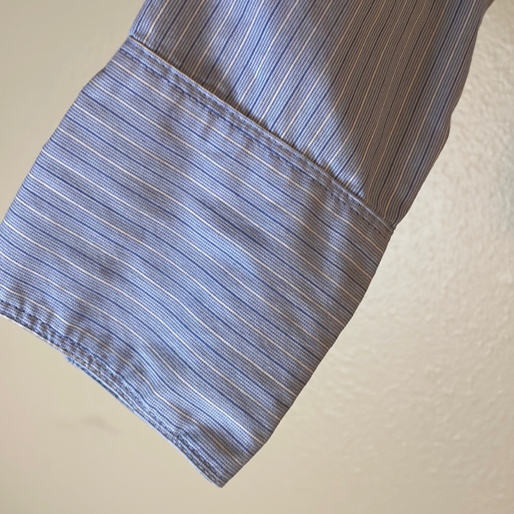 Womens express button down - Picture 5 of 6